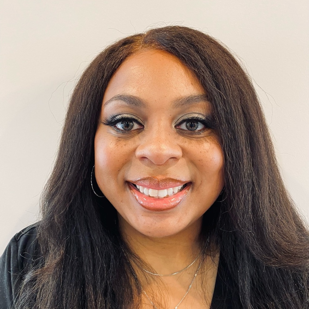 Meet your Posher, Lashauna